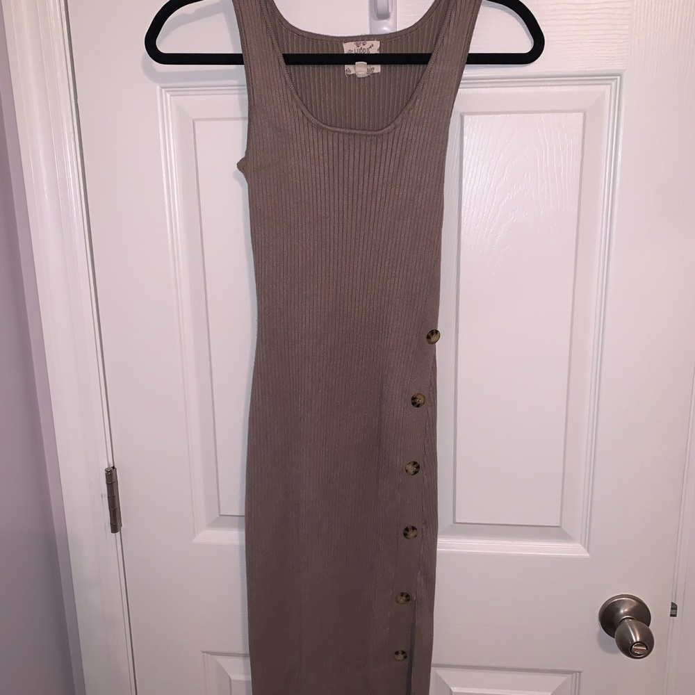 Sweater midi dress with slit